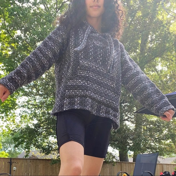 Baja poncho - Picture 5 of 5